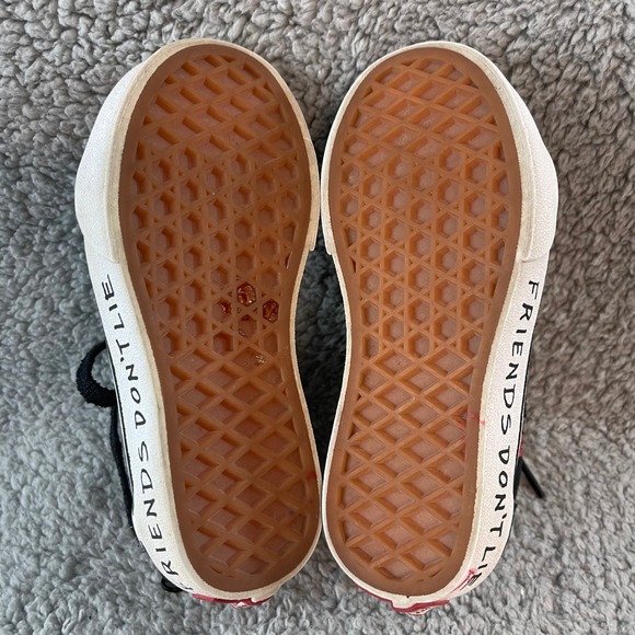 Vans Sk8 Hi Stranger Things Kids Youth size 11 Friends Don't Lie Shoes Sneakers - Picture 6 of 10